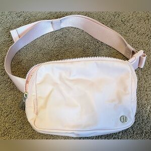 Lululemon Athletica Light Pink Crossbody Bag. Worn 2 times.